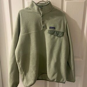 Patagonia sweater Size Large